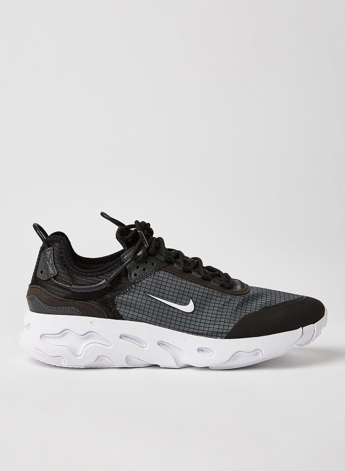 React Live Sneakers Black/White-Dk Smoke Grey